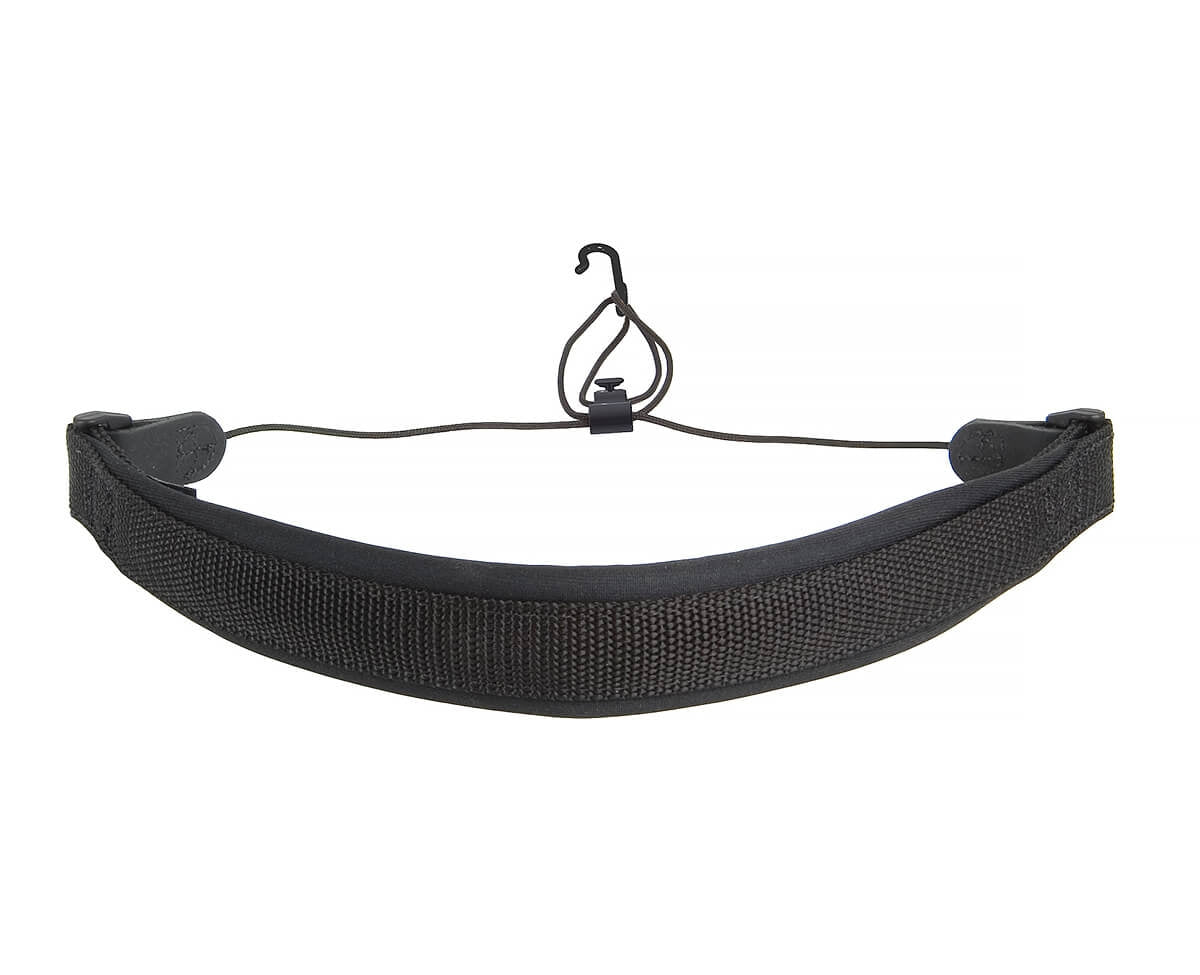 The Plastic-covered metal hook is ideal for instruments with small eyelets like clarinet, English horn, oboe and bassoon